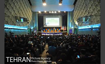 اختتامیه نهمین جشنواره وب و موبایل ایران 4