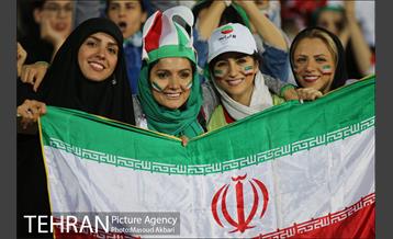 اولین حضور بانوان در رقابت های ملی فوتبال ایران 2 7