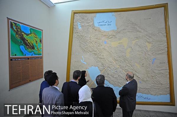 یازدید شهردار مونترال از موزه ملی ایران 2