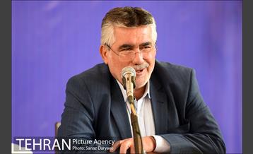 تور خبری بازدید از اماکن تاریخی منطقه ۴ و نشست خبری شهردار منطقه ۴  30