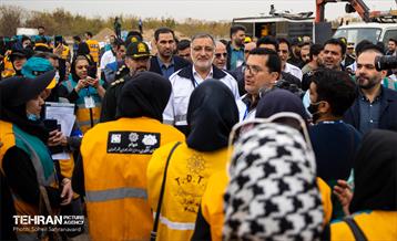 بازدید شهردار تهران از مانور تمرین اسکان اضطراری 6