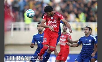 دیدار استقلال خوزستان و پرسپولیس در لیگ برتر فوتبال 1