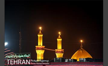 عزاداری عزاداران امام حسین (ع) در بین الحرمین 18