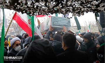 مراسم تشییع و تدفین شهید گمنام در بوستان ولایت 8