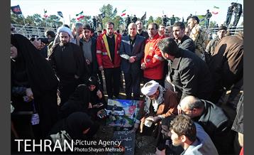 تشییع شهدای آتش نشان  در بهشت زهرا(س) -4 29