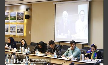 نشست صمیمی شهردار منطقه 5 با اصحاب رسانه 6