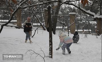 روز برفی تهران - 2 28