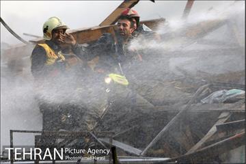 امداد رسانی در حادثه پلاسکو 14
