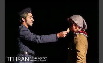 نمایش ارکستر زنان آشویتس‎ 10