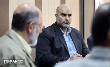 دیدار معاون امور فرهنگی و اجتماعی با کارکنان حوزه اجتماعی و فرهنگی شهرداری منطقه 4 8