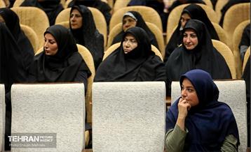 تجلیل از خادمان شهرداری در مرز مهران 26