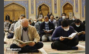 محفل قرآنی یادواره شهدای منطقه ۵