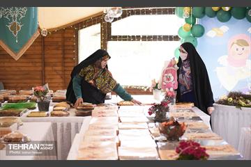 "کیک پزون نذری" در بوستان آب و آتش 8