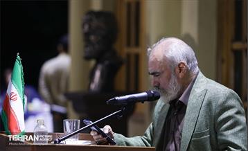 نشست شهردار تهران با اهالی شعر و ادب 17