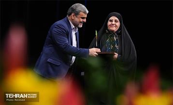 آئین تجلیل از پرستاران فعال در جنگ 12 روزه تحمیلی 20