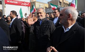 راهپیمایی ۲۲ بهمن در تهران - ۱ 21