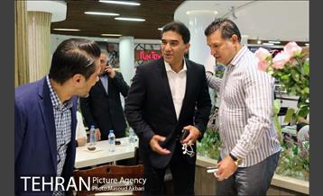 جشن تولد احمد رضا عابدزاده 12