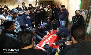 تشییع پیکر خبرنگار فقید مهدی علیرضایی 39