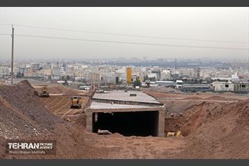 اینجا کارگاهه؛ بزرگراه شهید شوشتری 44