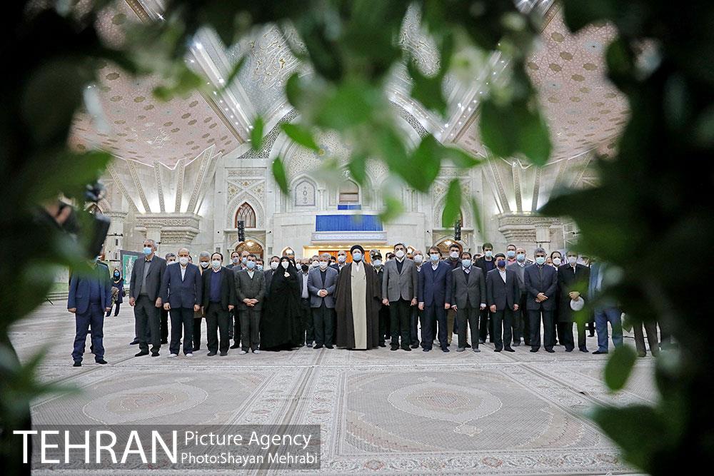 تجدید میثاق شهردار تهران و مدیران شهری با بنیانگذار انقلاب اسلامی 44