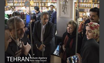 چهارمین دوره کتابگردی با حضور احمد مسجدجامعی‎ 17