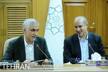 دیدار اعضای فدراسیون فوتبال با شهردار تهران 3
