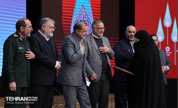 نخستین گردهمایی تجلیل از جانبازان پاسدار آزاده 18