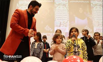 جشن شکوفه‌های نور و برکت 1