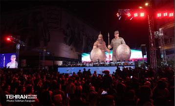 رویداد «شب ایران» در میدان انقلاب اسلامی 31