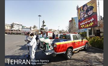 عملیات گسترده ضدعفونی خیابان ولیعصر (عج) توسط آتش نشانان تهران 2