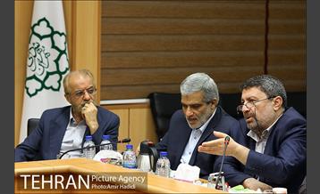 نشست صمیمانه شهردار تهران با مدیران مسئول رسانه های جمعی 11