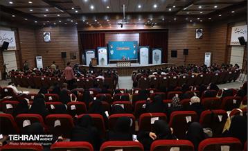 نشست جمعی از دانشجویان با شهردار تهران 26