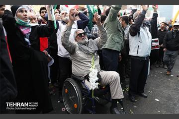 راهپیمایی ۱۳ آبان 8