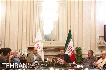 تهران گردی احمد مسجد جامعی به مناسبت روز مشروطه 6