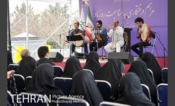 مراسم درختکاری به مناسبت روز مادر 23