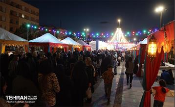 ویژه برنامه «مهمونی شهر» در باغ‌راه حضرت زهرا(س) - ۶ 16