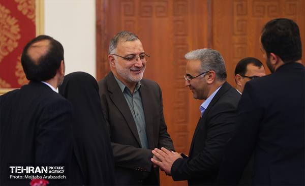 چهارمین نشست مجمع شهرداران کلانشهرهای ایران 25