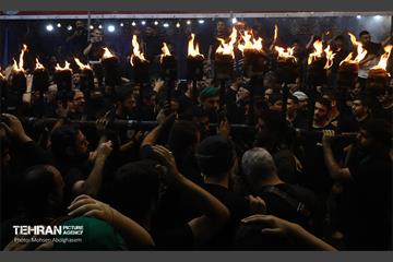 آیین مشعل‌گردانی در دولت آباد تهران 17
