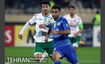 دیدار تیم های فوتبال استقلال و لوکوموتیو تاشکند