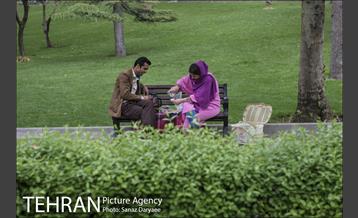 روز تعطیل در بوستان ملت 25