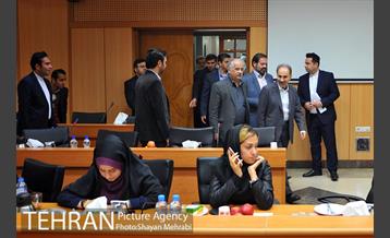 نشست صمیمانه دکتر نجفی با خبرنگاران حوزه شهری 1