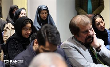 مراسم یادبود مرحوم علیرضایی در خانه روزنامه‌نگاران 19