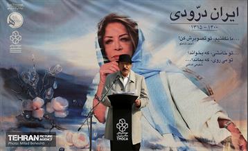 مراسم تشییع پیکر مرحومه ایران درودی هنرمند نقاش 26