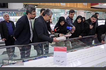 بازدید سخنگوی دولت از بازار میوه و تره‌بار و شهروند جلال آل احمد 8