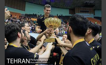 دیدار تیم‌های والیبال شهرداری ورامین و سایپا 25