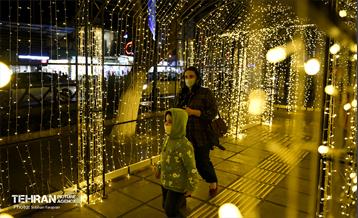 جشن نور و رنگ در بلوار کشاورز 9