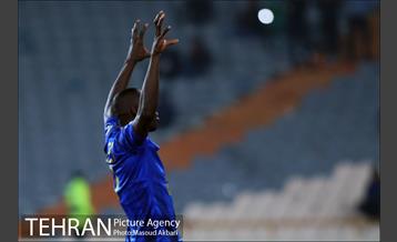 دیدار تیم های استقلال تهران و شاهین بوشهر 22