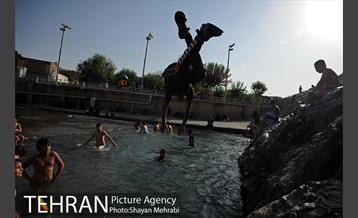 تابستان گرم  در چشمه علی 37