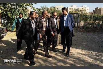 بازدید رئیس کمیسیون حمل‌ونقل شورا از منطقه 17 15