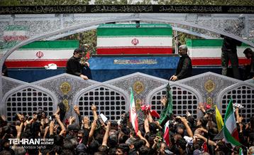تشییع پیکر آقای شهید ایران - ۶ 2